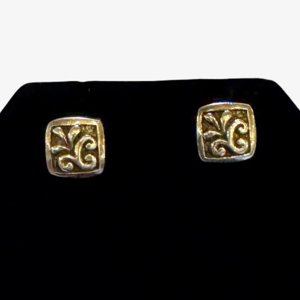 925 Sterling Silver Square Earrings Vintage Floral Scroll Design Studs